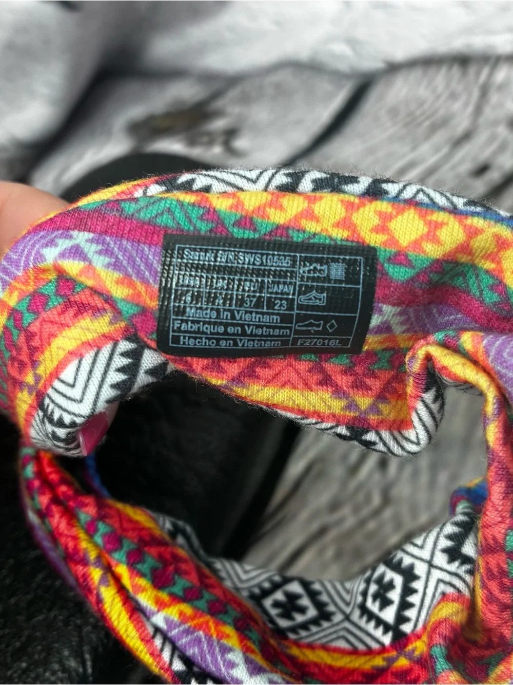 Sanuk Yoga Sling Boho Chic Aztec Tribal Fabric Festival Casual Thong Sandals 6